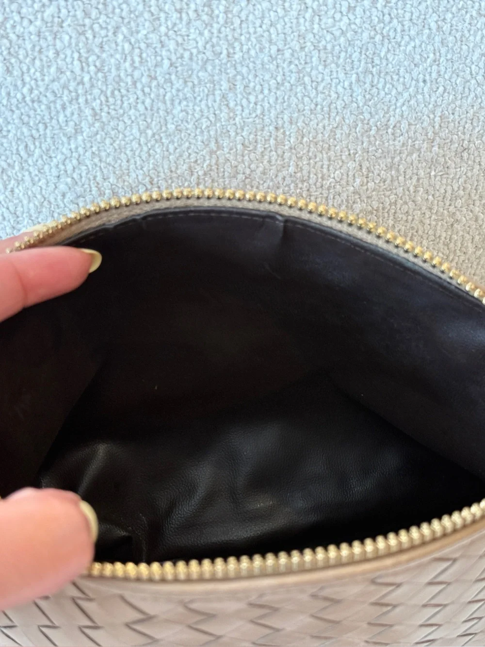 Authentic Vintage Bottega Veneta Intrecciato Crossbody Bag